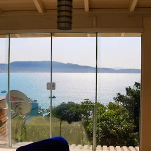 Casa de Férias Sobrado Bela Vista, Bombinhas